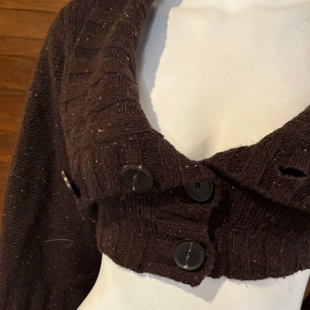 Kenar Chocolate Brown Cropped Sweater with Buttons - Picture 4 of 7